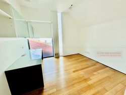 Henry Park (D10), Semi-Detached #437225461